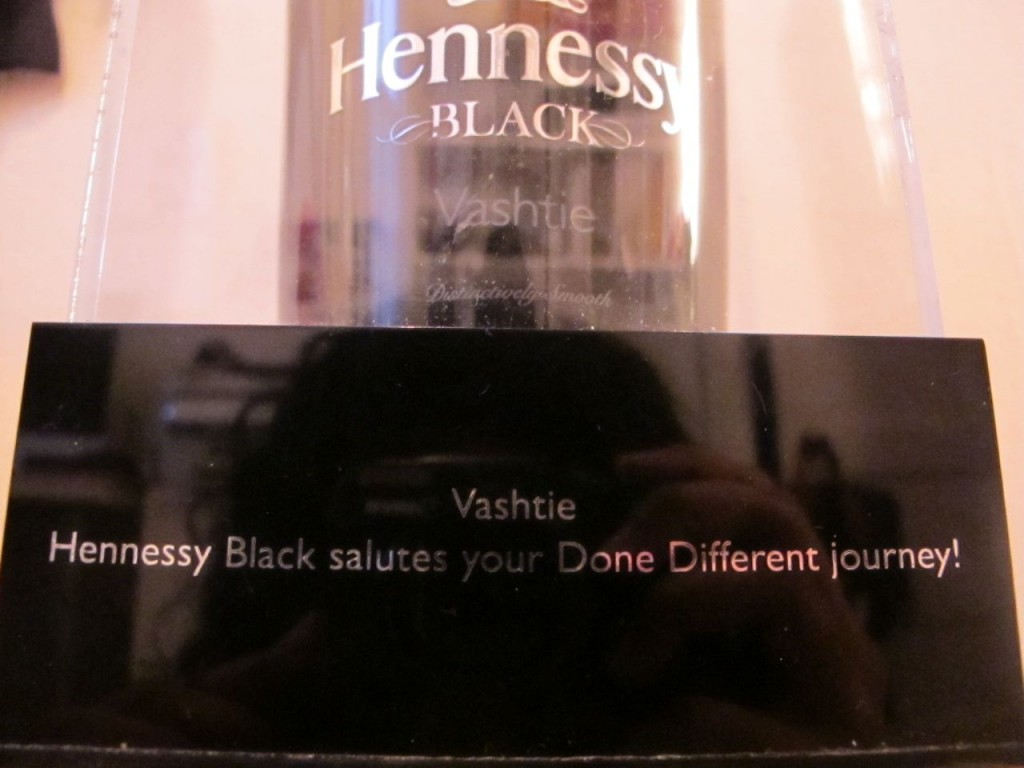 hennessy_black2