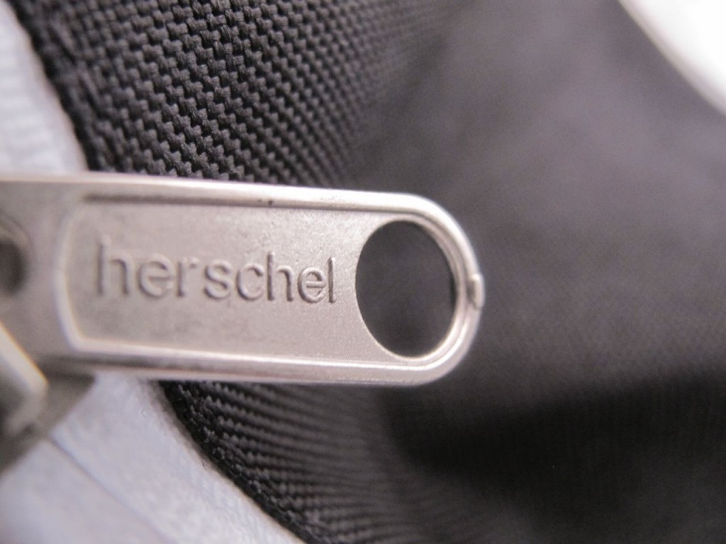 special_delivery_herschel2