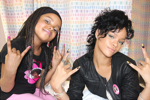 *Jun 12 - 00:05* *Jun 12 - 00:05*