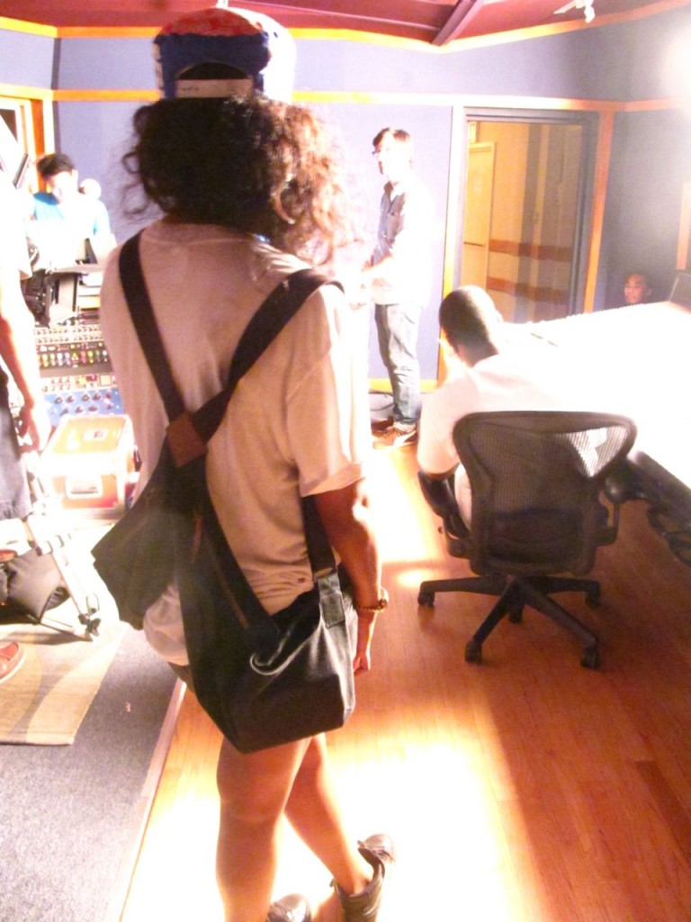 BOOBIEMILES_BTS_2010_201108