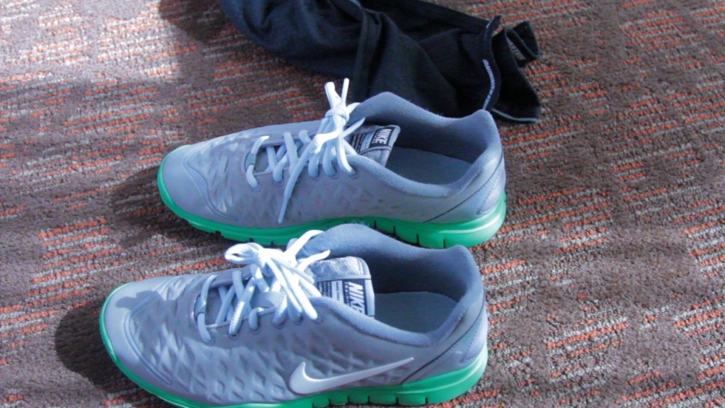 BOOBIEMILES_BTS_2010_201127