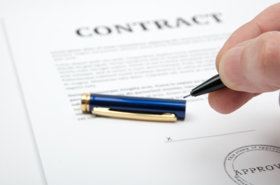 signing-a-contract
